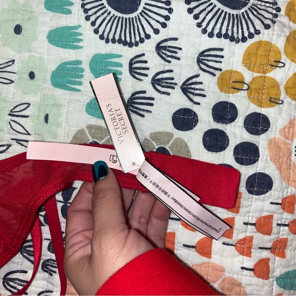 NWT Victoria’s Secret Dream Angels Wicked Unlined Bow Balconette Bra 34B‎ - Picture 4 of 9